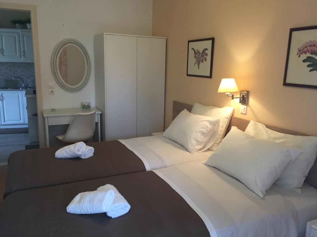 Villa Tina Country Beach Apartments Acharavi  Ngoại thất bức ảnh