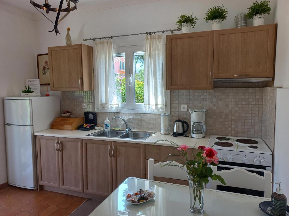 Villa Tina Country Beach Apartments Acharavi  Ngoại thất bức ảnh